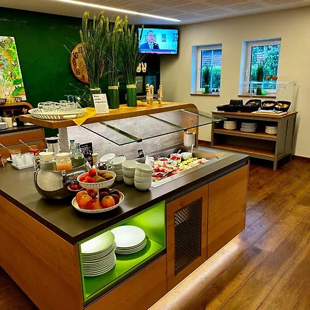 Alojamento de Acomodação e Pequeno-almoço Gaestehaus Gn8