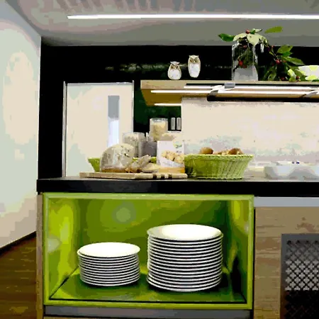 Alojamento de Acomodação e Pequeno-almoço Gaestehaus Gn8