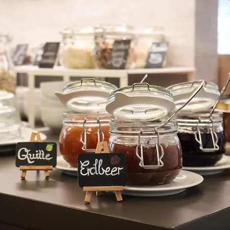 Alojamento de Acomodação e Pequeno-almoço Gaestehaus Gn8