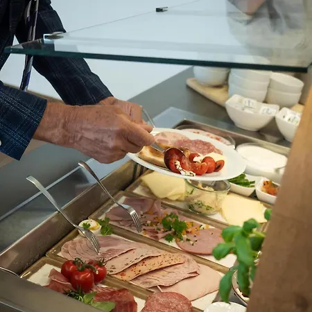 Nocleg ze śniadaniem Gaestehaus Gn8