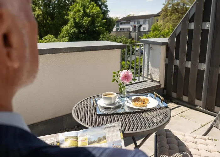 Gaestehaus Gn8 Bed & Breakfast 3*