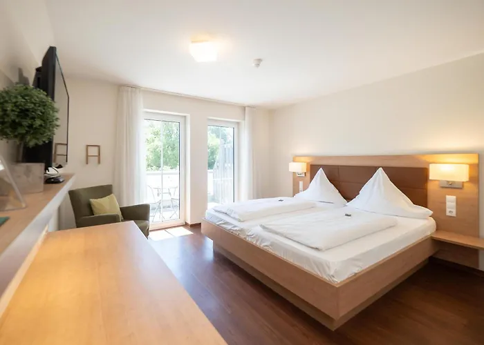 B&B Gaestehaus Gn8 3*